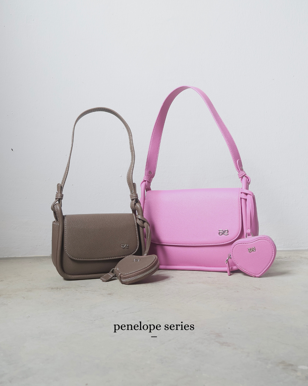 Penelope (Regular) - PU