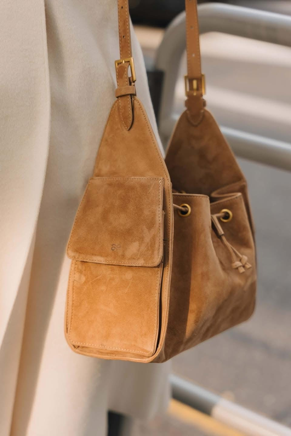 Yumi Bond - Suede PU