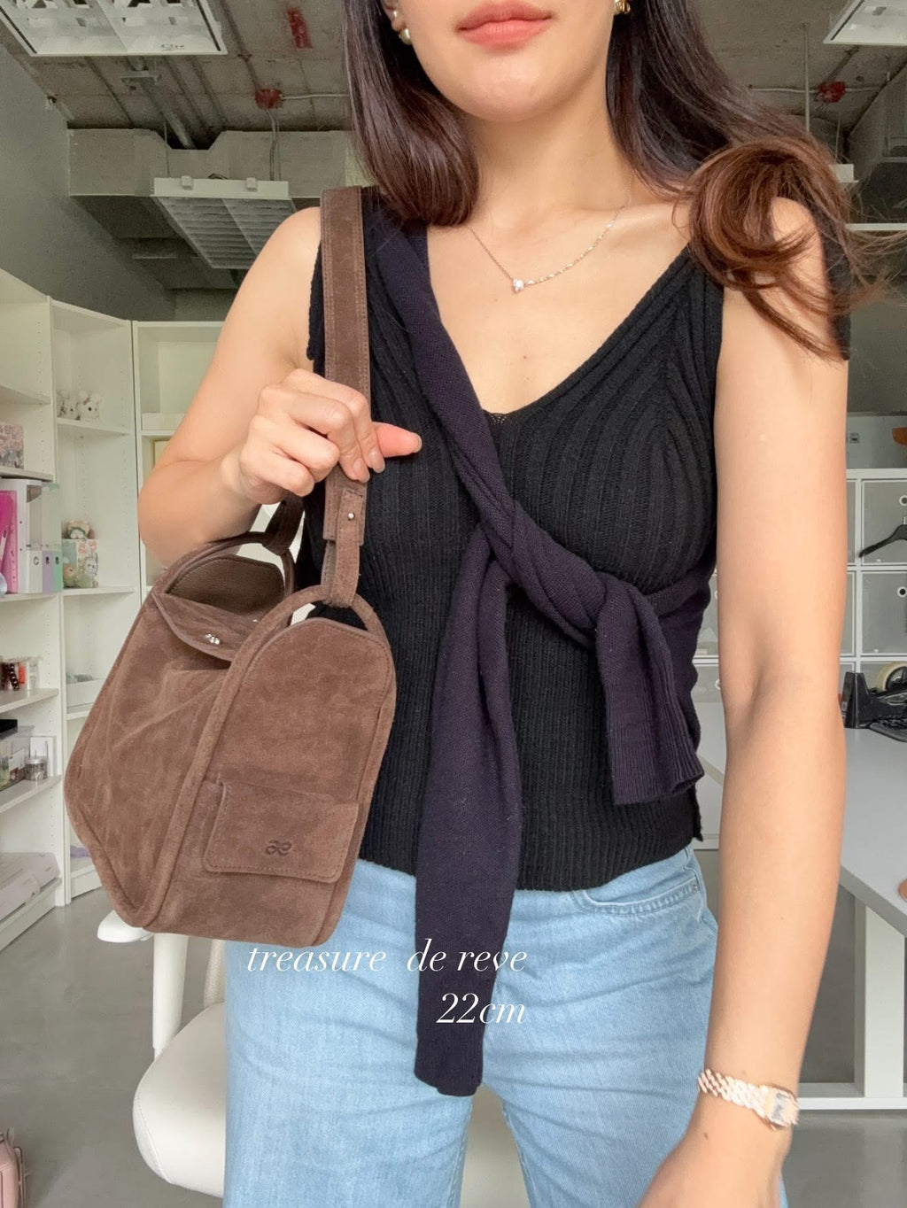 Treasure de reve 22 - Suede PU