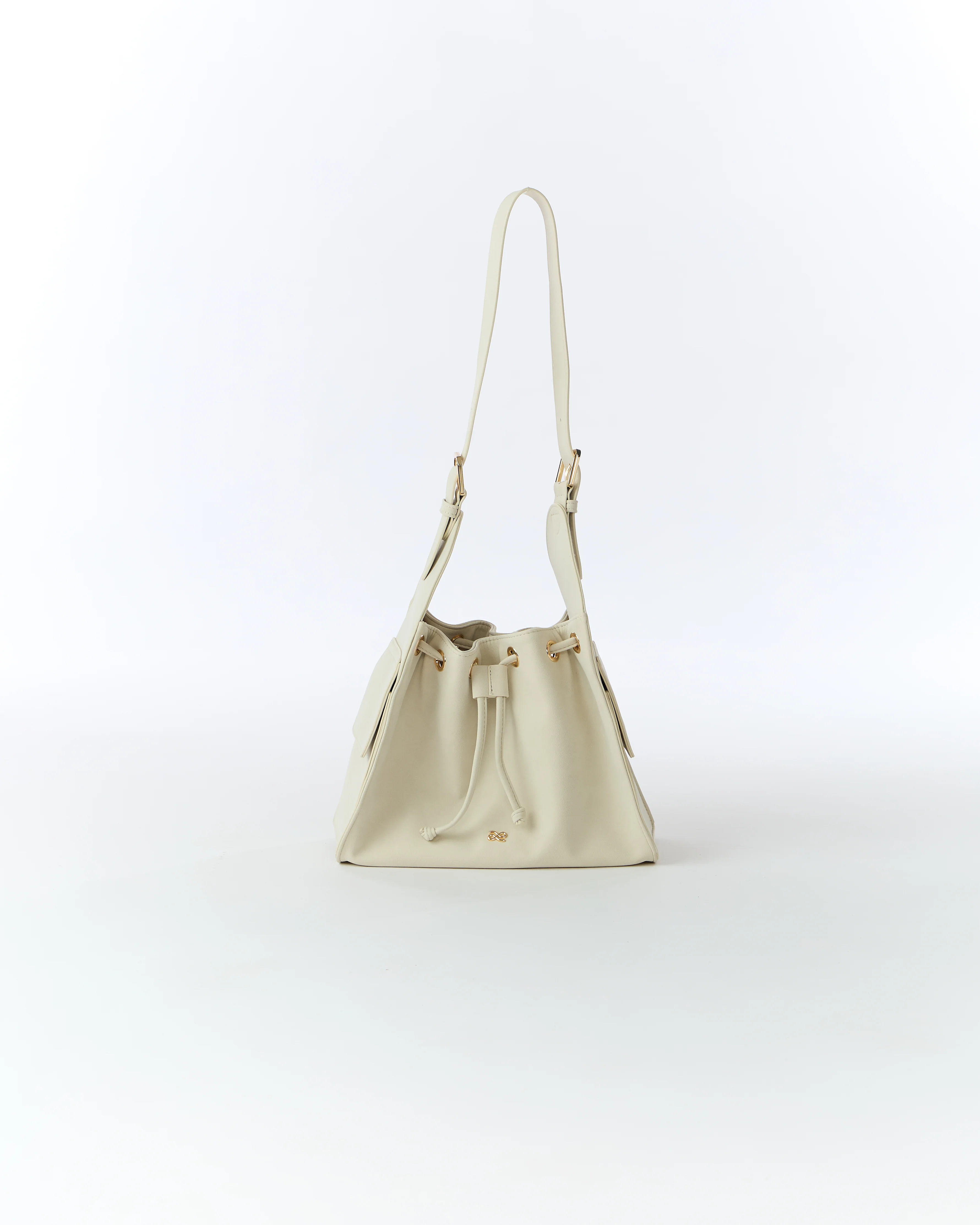 Yumi Bond - Suede PU